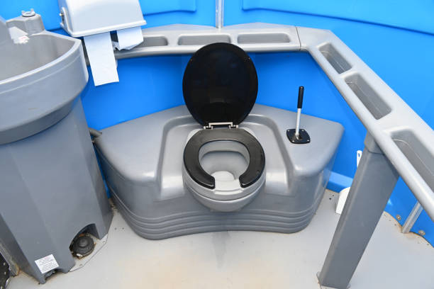 Best Temporary restroom rental  in Crystal Lake, FL